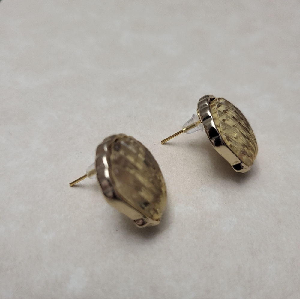 Vintage Napier Seashell Earrings Iridescent Lucite Gold Pierced 1980s - Picture 7 of 9